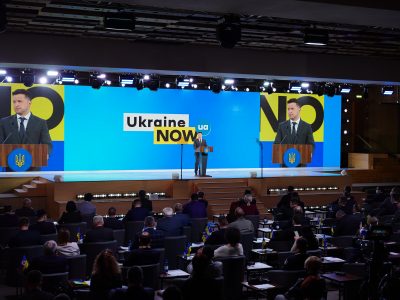 «Передбачається у максимально стислі строки досягти достатньої взаємосумісності ЗСУ та інших складових сектору безпеки і оборони з Альянсом і отримати План дій щодо членства в НАТО» – Володимир Зеленський  