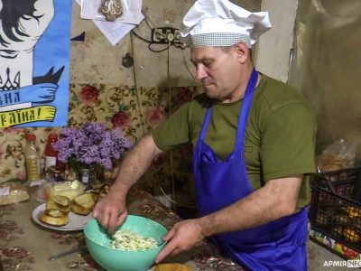 Як приготувати рибу на… салі: ексклюзивний рецепт військового кухаря  