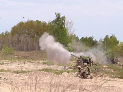 Слухачі Національного університету оборони України відпрацювали практичну складову управління вогнем артилерії  
