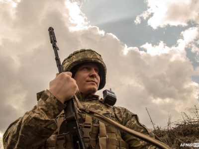 З Днем піхоти! Вітання з передової!  