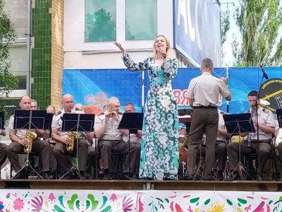 Енергетика концертної програми військових музикантів не лишила байдужим навіть найвибагливішого глядача  