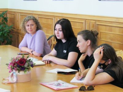 Мінветеранів спільно з «Жіночим ветеранським рухом» напрацьовуватимуть зміни до законодавства, які захищатимуть права жінок-ветеранок  