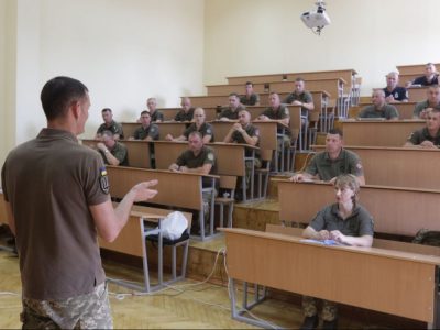Головний сержант Балтійського оборонного коледжу навчатиме українських колег  