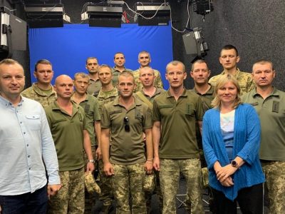 Слухачі Національного університету оборони України вивчають організацію системи стратегічних комунікацій  