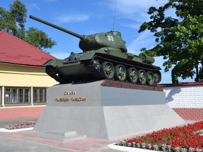 Вступна кампанія: понад 20 дівчат хочуть стати офіцерами-танкістами  