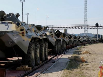 До Білорусі з Росії прибувають ешелони з військовими для навчань “Захід-2021”  
