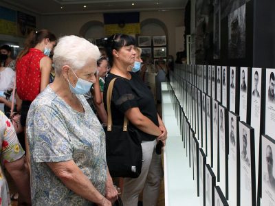 У Сумах представники Мінветеранів зустрілися з родинами загиблих Героїв