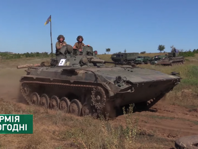 Телепрограма «Армія сьогодні»: Президент на Широкому Лані. Кібервоїни ЗСУ. Навчання тероборонівців