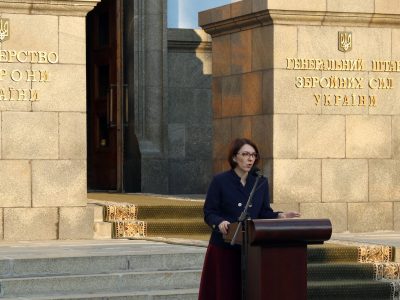 «Настане день, коли наш прапор знову майорітиме в Донецьку, Луганську, Сімферополі та Севастополі», – заступниця Міністра оборони Ганна Маляр з нагоди Дня Державного Прапора України