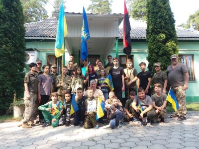 Військові ЦІМІК Об’єднаних сил взяли участь у відкритті зміни у таборі військово-патріотичного вишколу  