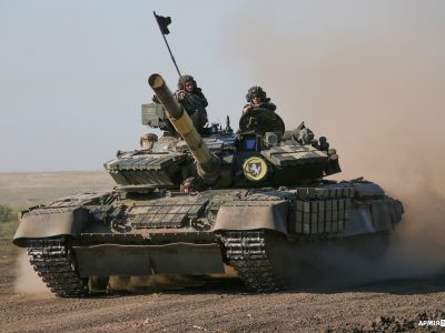 Водіння танків у особливих умовах  