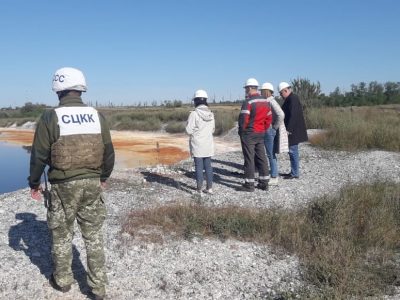 За тиждень до СЦКК надійшло 11 заявок на ремонтні роботи у Донецькій та Луганській областях  