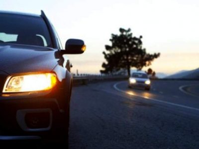 З 1 жовтня діятиме обов’язкова до виконання вимога Правил дорожнього руху: водії повинні вмикати ближнє світло фар  