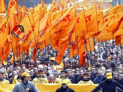 Сімнадцять років тому розпочалась Помаранчева революція  
