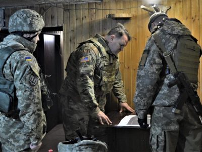 Район проведення ООС відвідала делегація Посольства США  