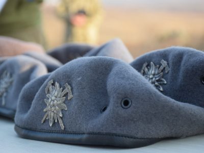 Вручення беретів – особливий момент в житті гірського штурмовика  