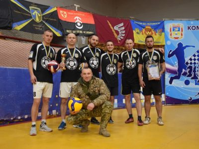 До Дня Збройних Сил України на Луганщині відбулись волейбольні баталії  