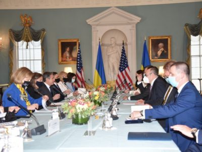 Керівник Офісу Президента і міністр закордонних справ України зустрілися з Державним секретарем США  