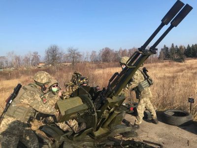 На заході України був приведений в повну бойову готовність зенітний ракетний дивізіон  