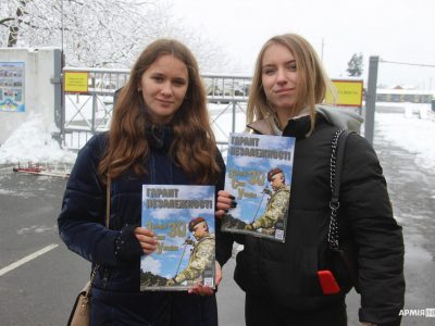 В гостях у військових зв’язківців львівські школярі  
