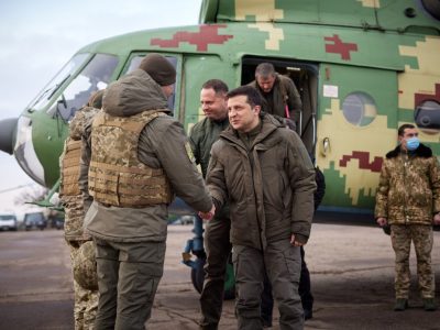 Президент прибув з робочою поїздкою на схід України  
