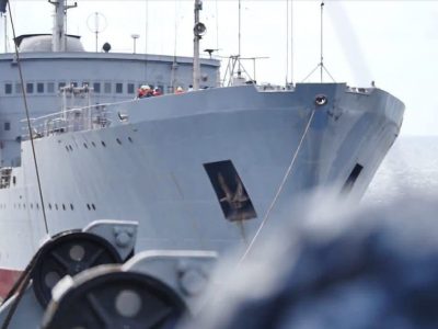 Корабель «Донбас» має повне право ходити в українських водах – Посольство США  