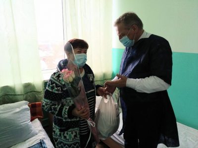 У Бердичеві матір загиблого Героя привітали з ювілеєм