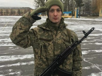 Американець в українському однострої  