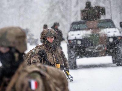 Посилення східного флангу НАТО: не лише підтримати Україну, але й стримати Росію  