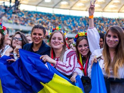 Які заходи плануються в Україні на День єднання  