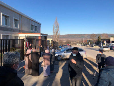 В окупованому Криму так званий Бахчисарайський районний суд обрав адміністративні заходи щодо 15 затриманих українських активістів