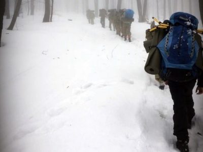 Десантники відпрацьовують бойові навички на землі, в небі та цифровому просторі  