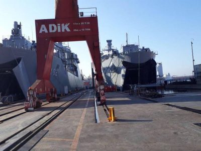Туреччина збудувала для Катару два сучасні десантні кораблі  