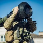 Морські піхотинці опановують ручні протитанкові ракетні комплекси NLAW
