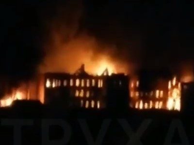 У Харкові путінські окупанти знищили школу  