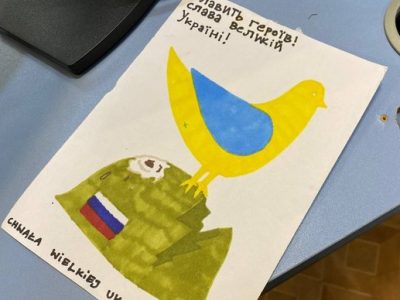 Листівки від польських дітей отримали захисники України  