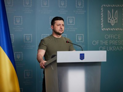 Президент України: На час воєнного стану відтерміновується сплата податків для всіх підприємств, які не спроможні їх заплатити  