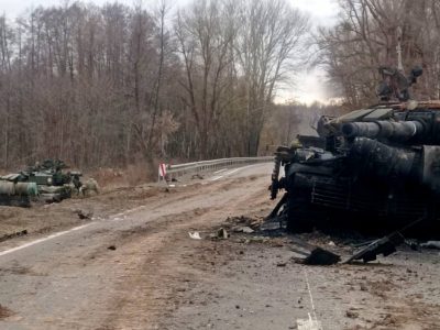 На Чернігівському напрямку підрозділи ЗСУ знищили передовий пункт управління і декілька колон техніки ворога  