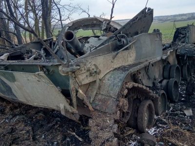 Українські воїни відбили 5 атак російських військ та знищили чимало техніки й особового складу противника  