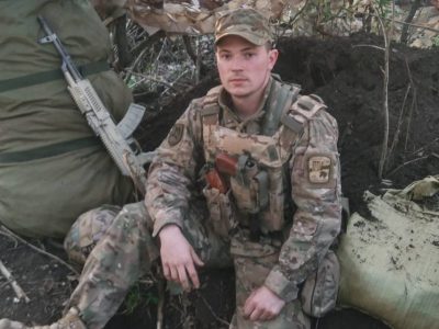 Молодший лейтенант Ігор Дикун у бою знищив одинадцять рашистів і спалив ворожу БМД  