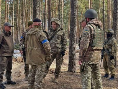 Героїчному спротиву захисників України сприяє допомога місцевих мешканців — генерал-лейтенант Євген Мойсюк  