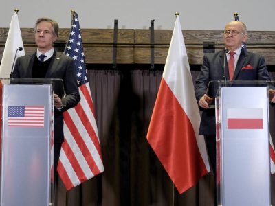 Польща створює центр документування воєнних злочинів РФ в Україні  