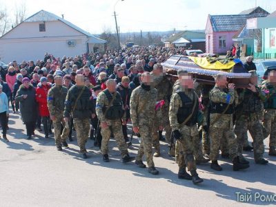 Село Биківка на Житомирщині провело в останню путь загиблого земляка-танкіста  
