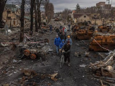 Через війну в Україні 42 країни звернулися до Гааги: міжнародне розслідування почалось  