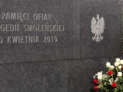 Олексій Резніков ушанував пам’ять загиблих в авіакатастрофі під Смоленськом високопосадовців Польщі  