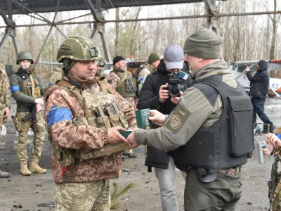 З початку навали у Збройних Силах 84 Героя України, на жаль, 42 з них удостоєні цього звання посмертно  