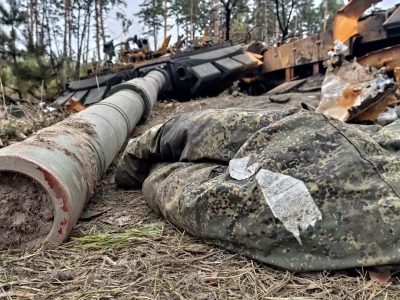 Як українські десантники знищують російські танки  