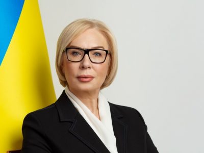 Під час евакуації жителів зі Старобільська до Дніпра російські війська відкрили вогонь по автобусах, є поранені та загиблі — Денісова  