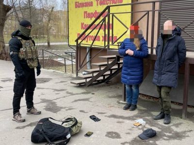 Затримано жителя Рівного, який знімав для ворога переміщення техніки та військових ЗСУ  