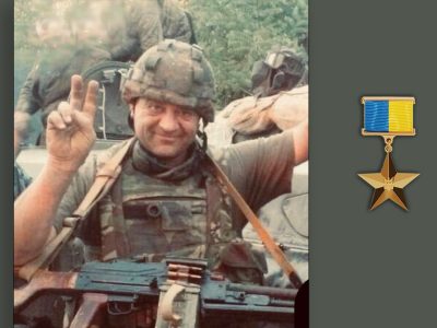 Герой України Сергій Кулик викликав вогонь на себе, щоб врятувати побратимів  style=